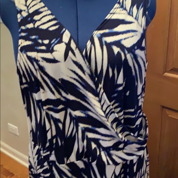 Blue and White Dress - Picture 2 of 5
